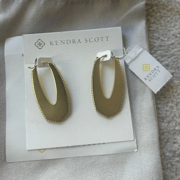 Kendra Scott Gold Hoop Earrings “Adeline Hoop” - Picture 7 of 11